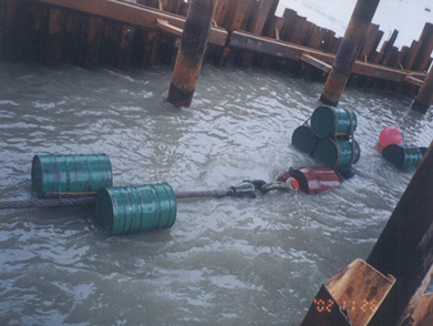 中（zhōng）海（hǎi）油東方1-1油田海底管線登陸安裝項目（mù）（2002年）