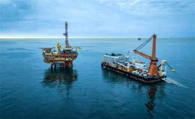 廣州打撈局“華潤龍”圓滿完成(chéng)首次海(hǎi)管鋪設項目 廣州打撈局“華潤龍”圓滿完成首次海管(guǎn)鋪設(shè)項目