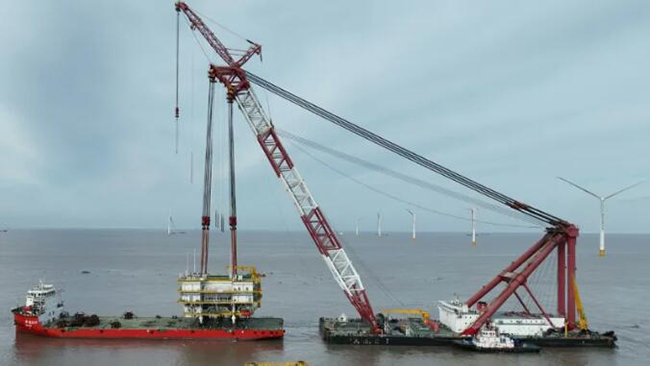 國信大豐海上風電項目升壓站吊(diào)裝任務圓(yuán)滿完成 國信大豐海上風電(diàn)項目升壓站吊裝任(rèn)務圓滿(mǎn)完(wán)成