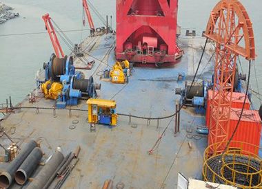 泉（quán）州石化（huà）碼頭項目海纜鋪設項目（2014年--中石化）