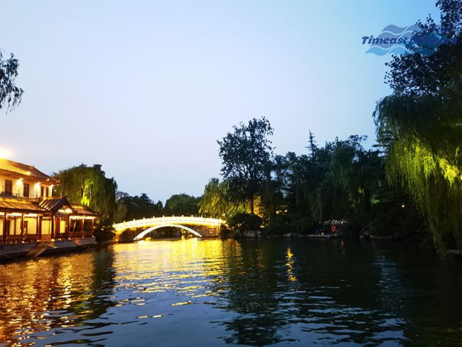 泉城探(tàn)韻 羞羞视频免费观看凝(níng)心——濟(jì)南團建圓(yuán)滿收官 泉城探韻 羞羞视频免费观看(yì)凝心——濟南團建圓滿收官