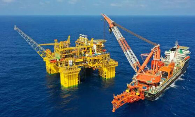 國內首（shǒu）條1500米水深鋼製懸鏈線立管成功回（huí）接