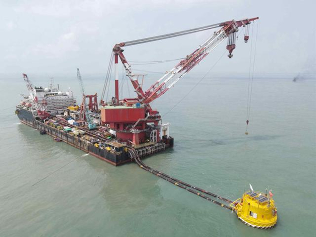 中企承建孟加拉國首條海洋管道工程創兩項世界紀錄 中企承(chéng)建孟加拉國首條海洋管道(dào)工程創兩項世界紀錄