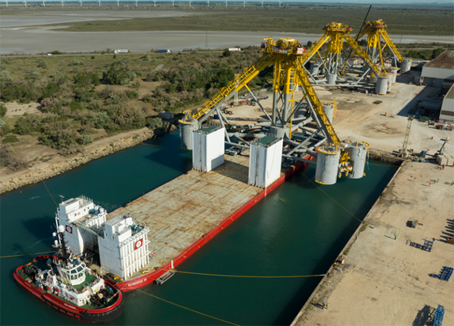 圖說丨全球首個張力腿漂浮式海(hǎi)上風電基礎下水 圖說丨全球首(shǒu)個(gè)張力腿漂浮式海上風電基礎下水