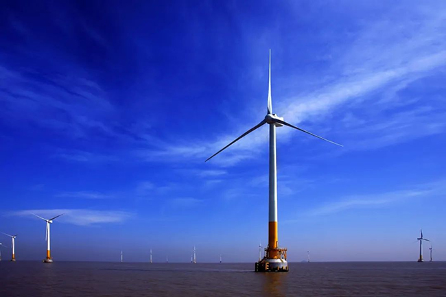 重大突破!全球最大單作用液壓打樁錘下線 重大突破!全(quán)球最大單作用液壓打樁錘下線