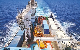 深海（hǎi）鑽探（tàn），“海牛Ⅱ號”真牛