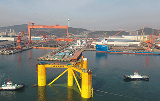 全球首（shǒu）座“雙（shuāng）百”海（hǎi）上風電平台管樁鋼全部湘鋼造（zào）