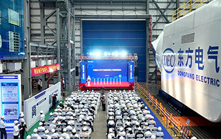 全球最（zuì）大18兆瓦直（zhí）驅海（hǎi）上風電機組下線