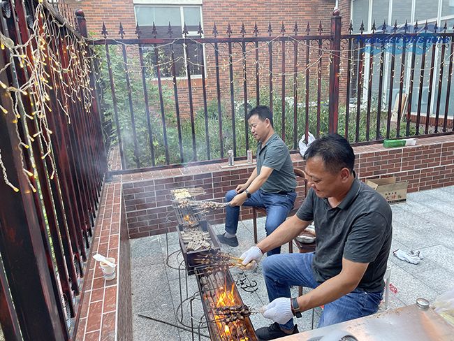 不負（fù）秋意好時光，羞羞视频免费观看小院兒正（zhèng）忙